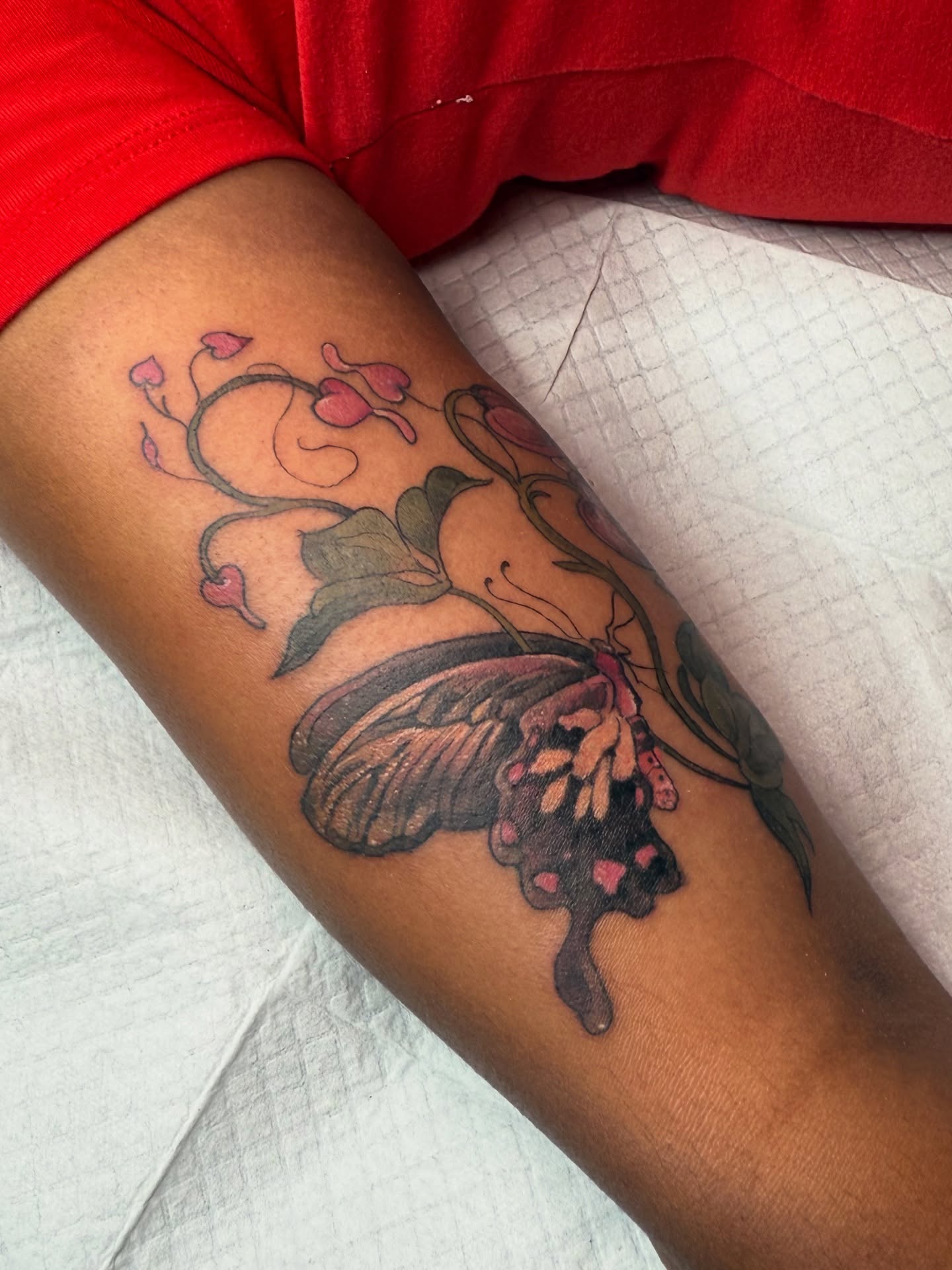 Bleeding hearts & butterfly on the inner arm 💞 thank you so much ! #ilovepink