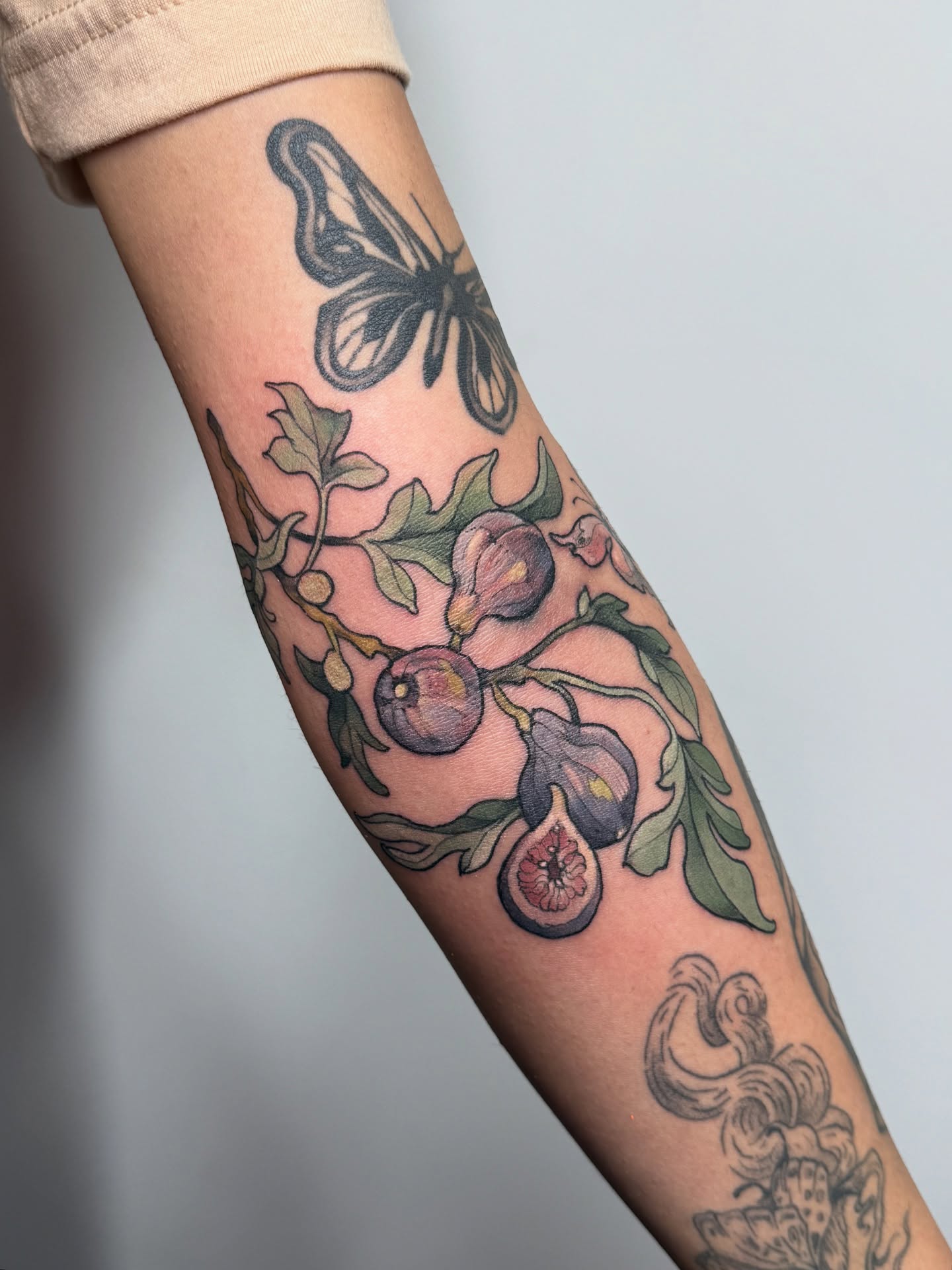 Gap filler figs, on an intense spot! Thanks so much for grabbing this one-off 🖤