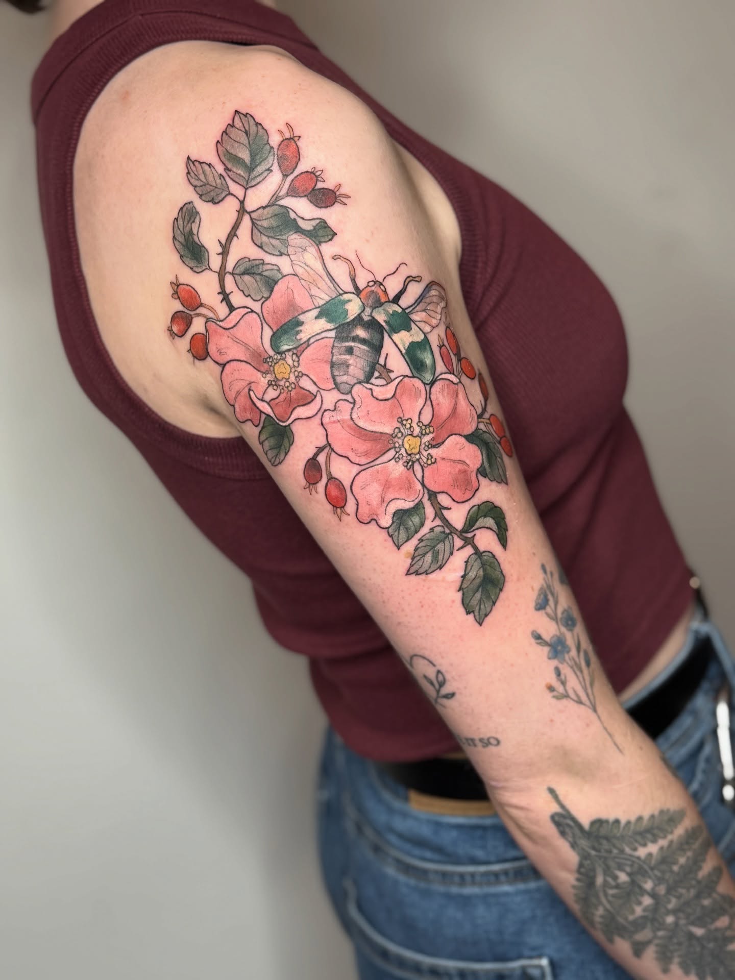Jewel beetle + roses - thank you soo much !!