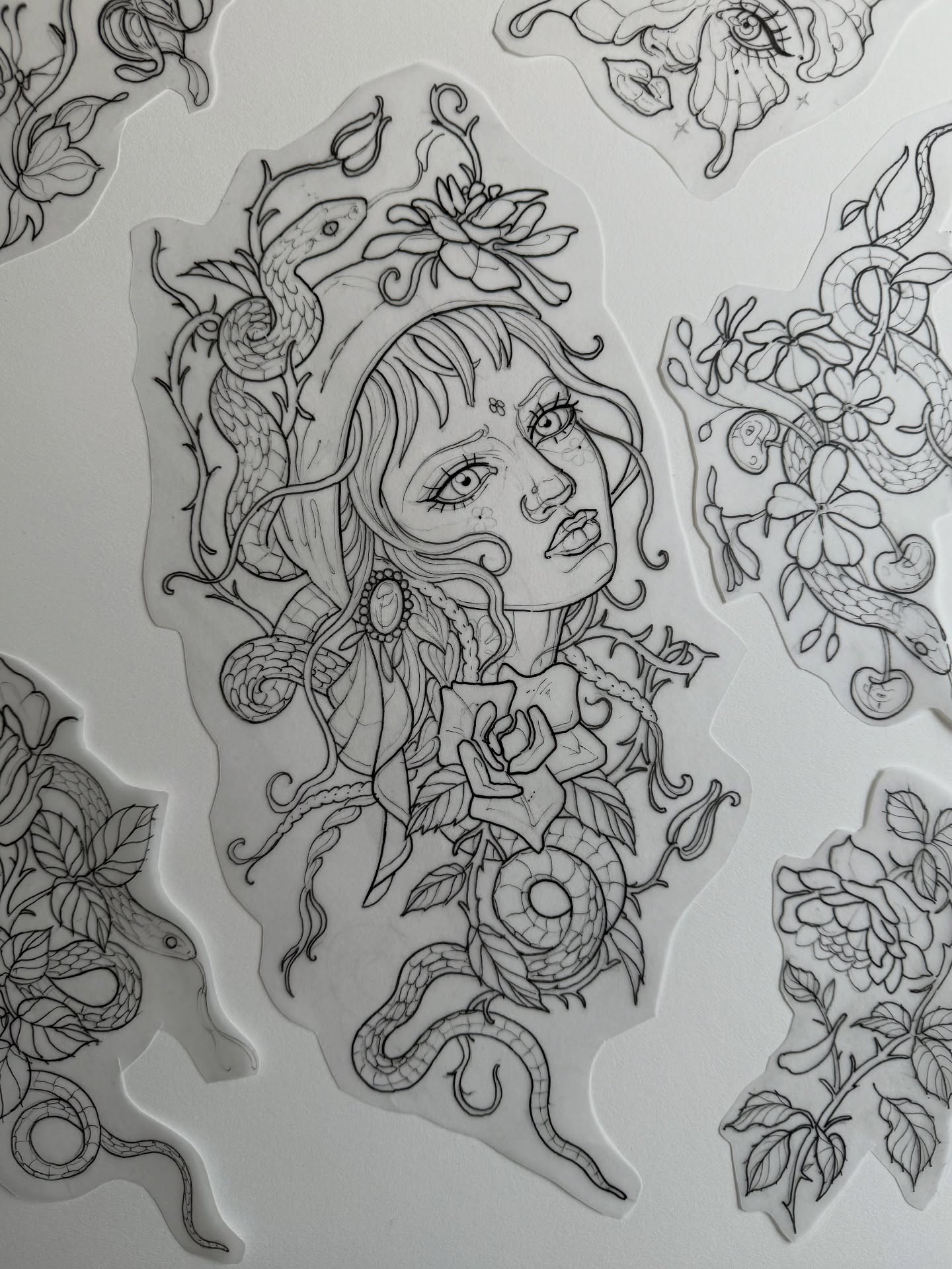 New one-offs🖤 doodled these up in various coffee shops on my trip to Spain! Thanks for looking🥀