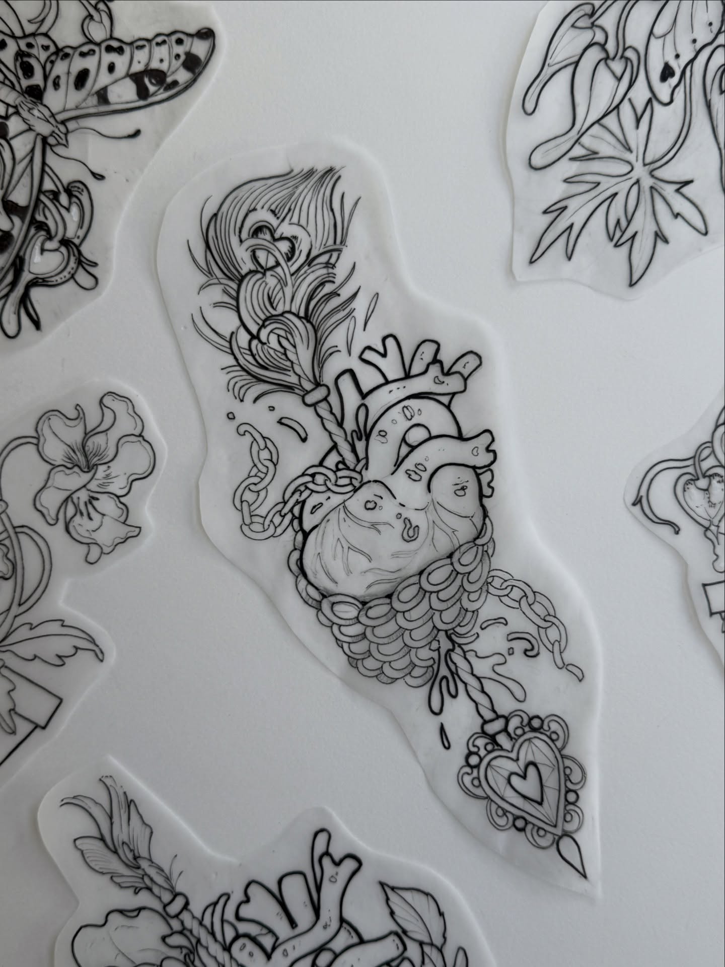 New one - offs ! 🫀I drew them to be hand size/6.5 ish inches length. $450 plus tax colour or black&grey!