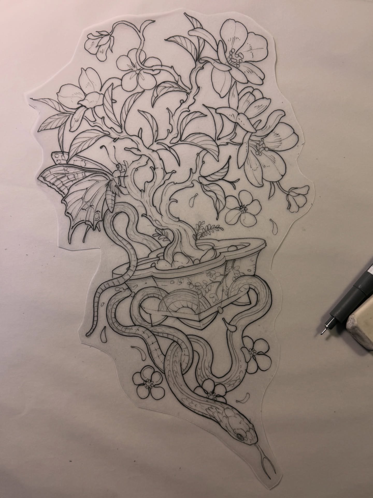 Snake and flowering bonsai tree design up for grabs🌸 this would look great on an upper outer arm or thigh! DM or email m